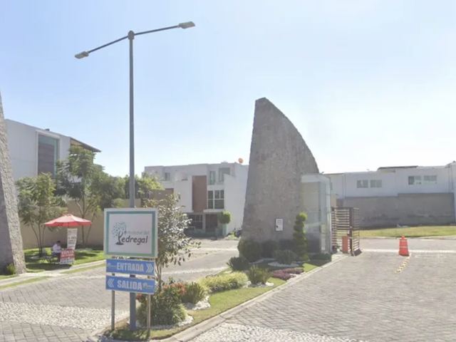 place photo 14