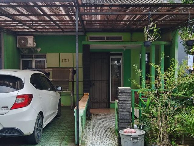 Dijualrumah dipurinusa karawaci blok E 12 B
