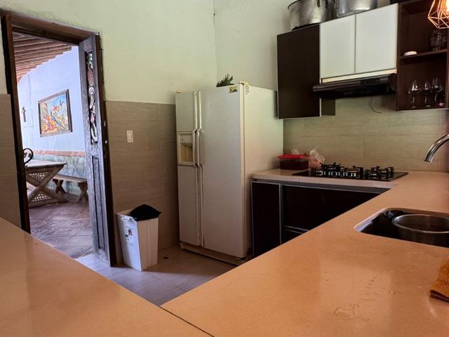 place photo 108