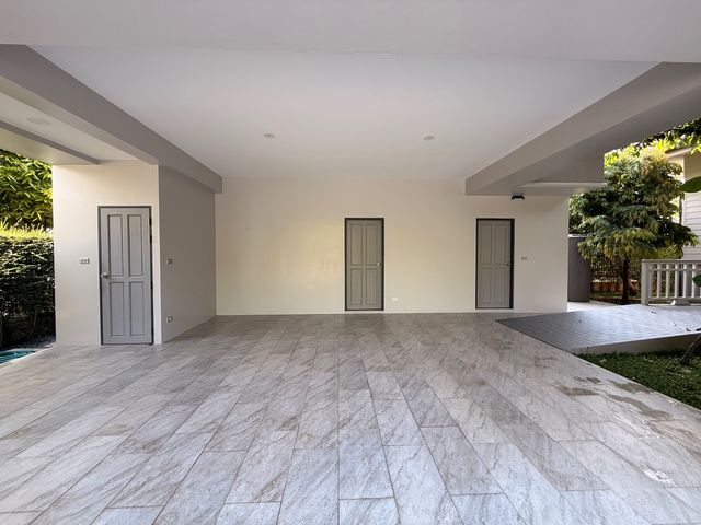 place photo 83