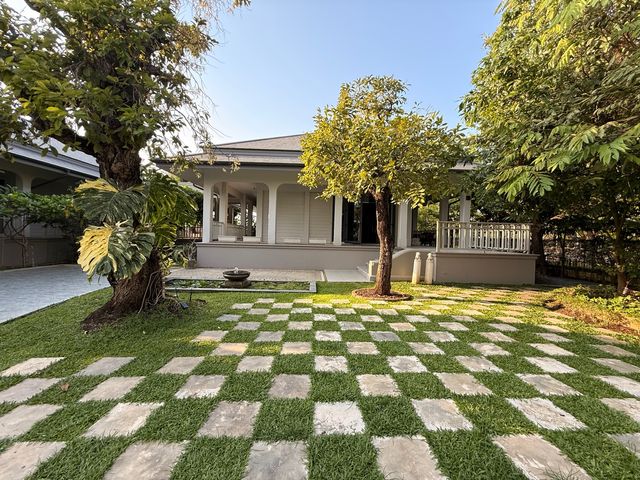 place photo 77