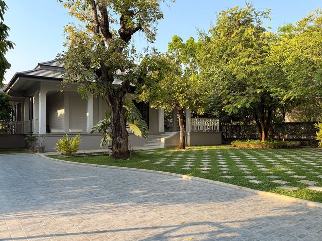 place photo 80