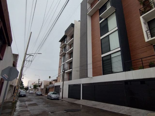 place photo 21