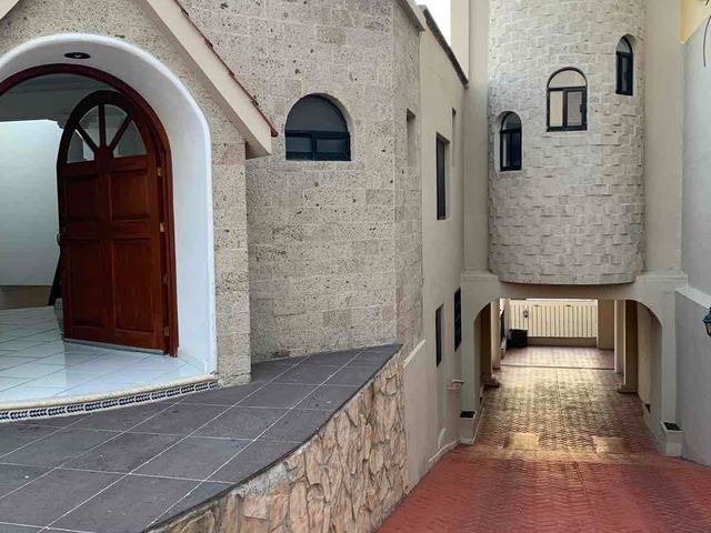 place photo 36