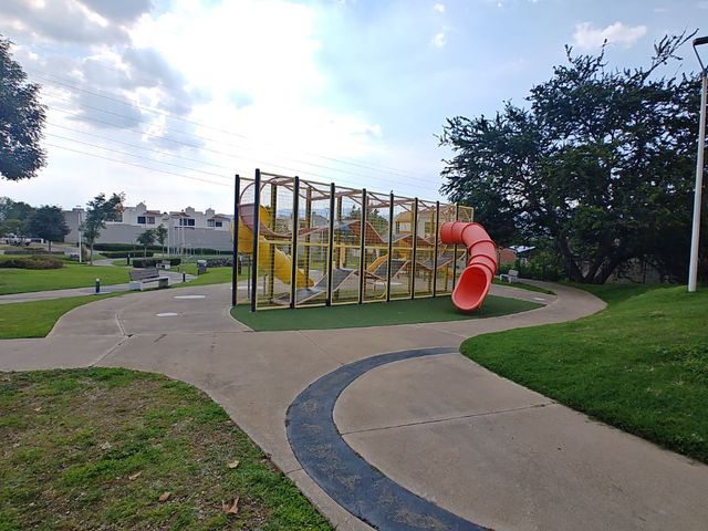 place photo 36