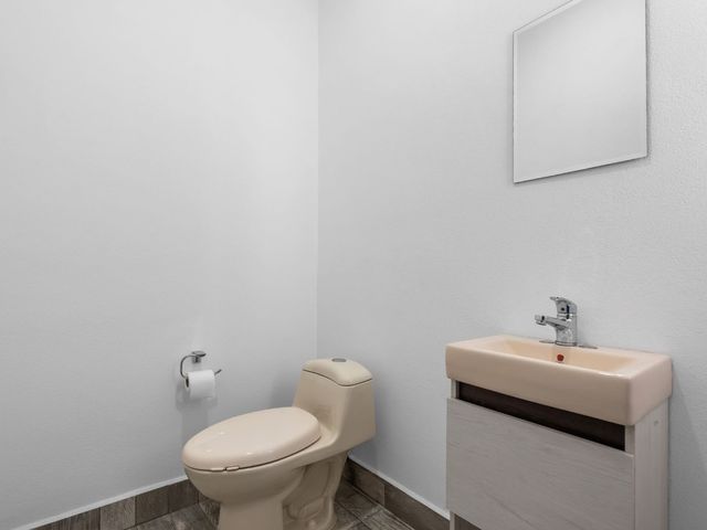 place photo 44