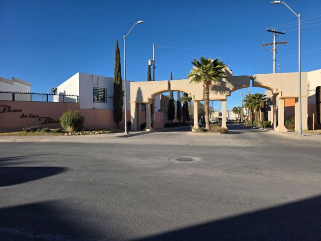 place photo 23