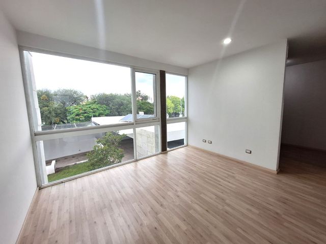place photo 71