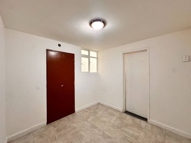 place photo 51