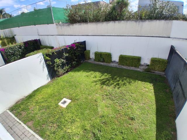 place photo 30