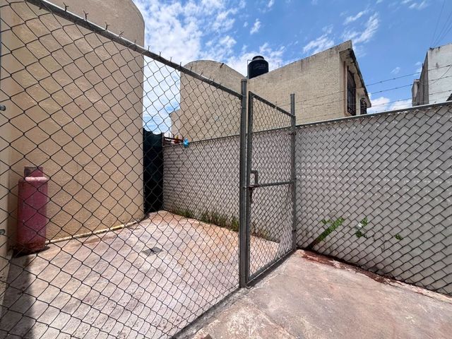place photo 25