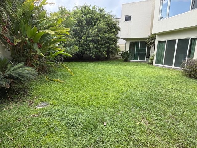 place photo 38