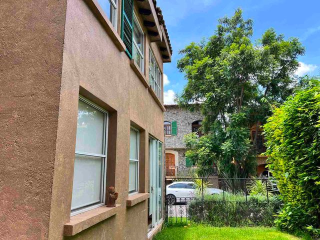place photo 28