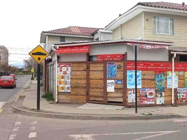 Propiedad con Almacén