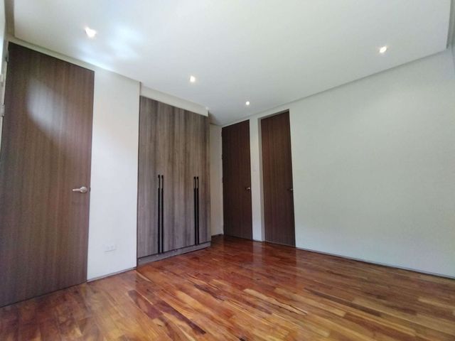place photo 61