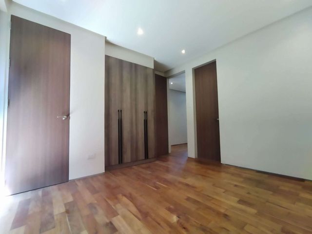 place photo 63