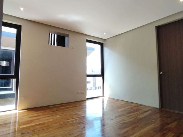 place photo 71