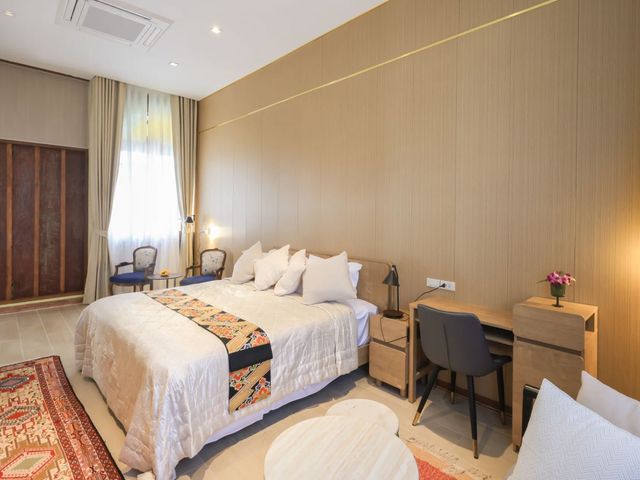 place photo 48