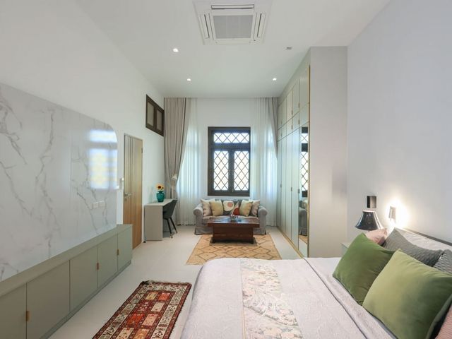 place photo 56