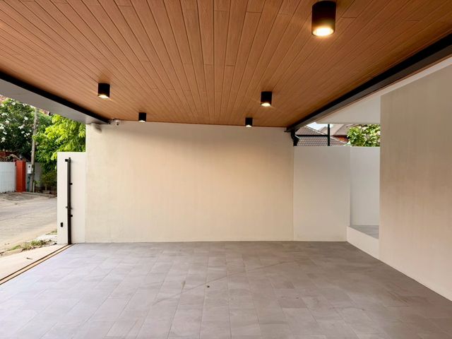 place photo 67