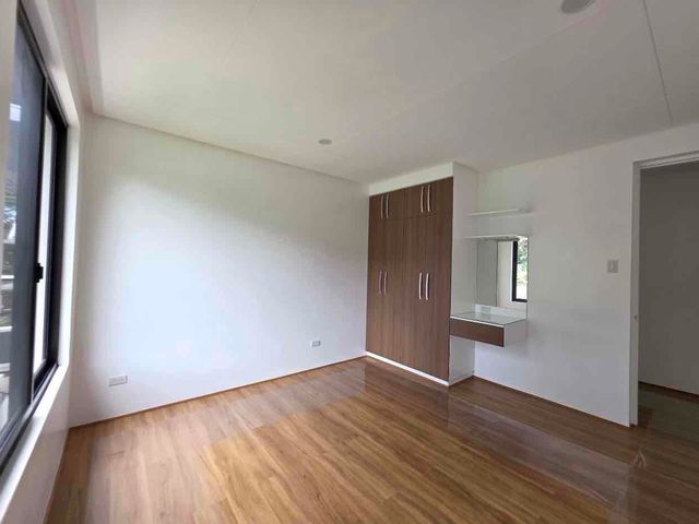 place photo 50