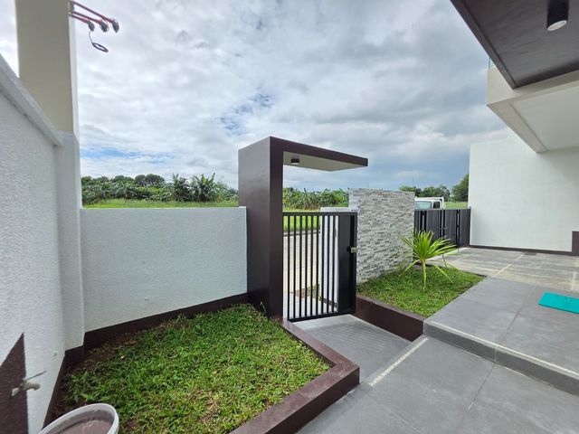 place photo 35