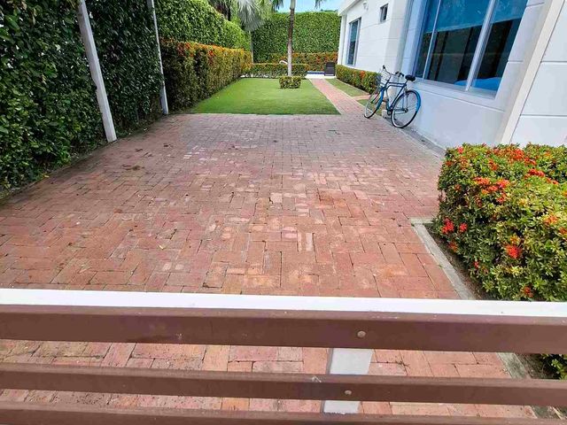 place photo 24