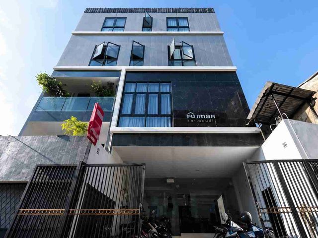DIJUAL VIA LELANG CESSIE HOTEL JAKARTA BARAT