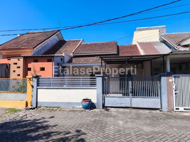 Disewakan Rumah Siap Huni Di Pondok Citra Eksekutif Rungkut