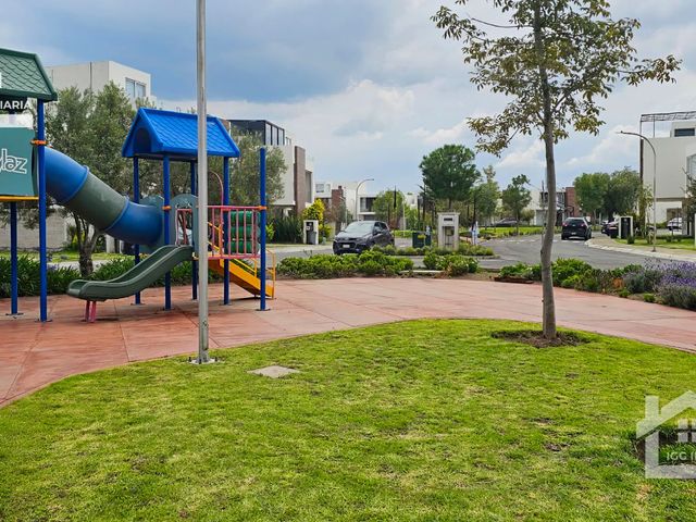 place photo 43