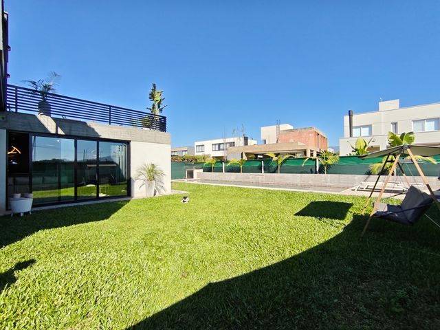 place photo 52