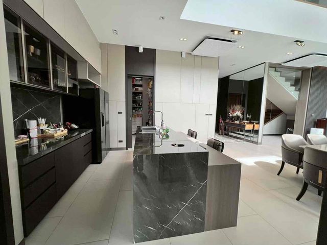 place photo 44