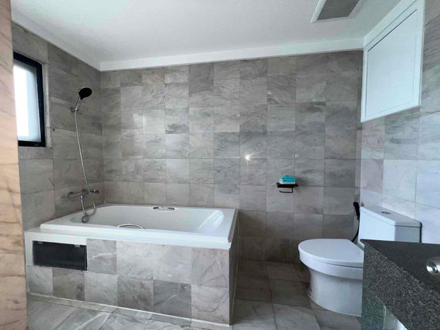 place photo 48