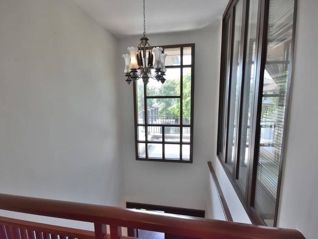 place photo 49