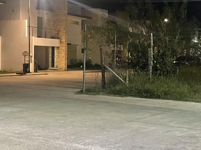 place photo 18