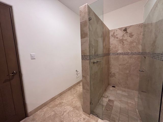 place photo 54