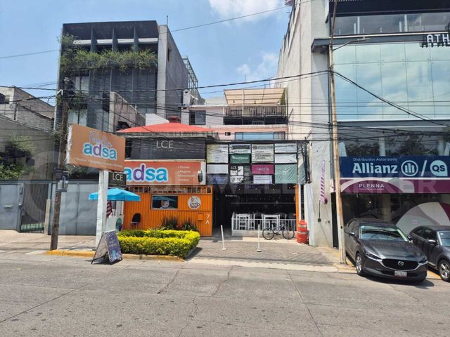 place photo 18