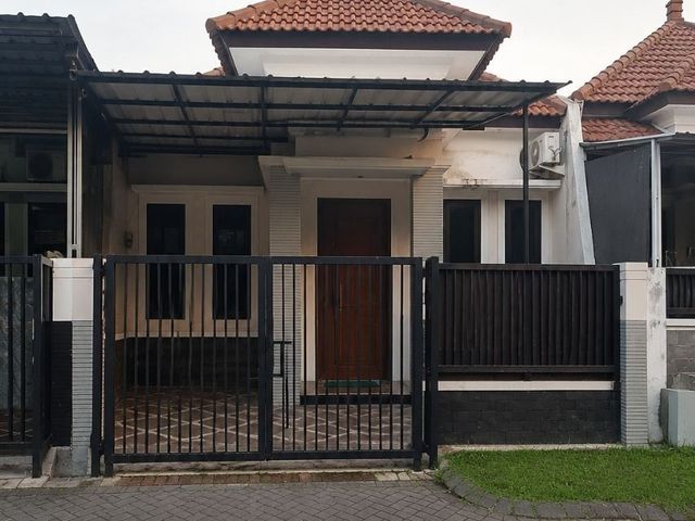 Rumah Siap Huni Pondok Tjandra , Hadap: Utara , 3 Unit AC