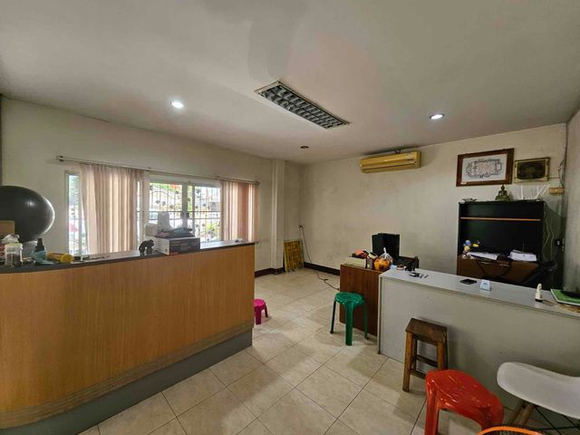 place photo 34