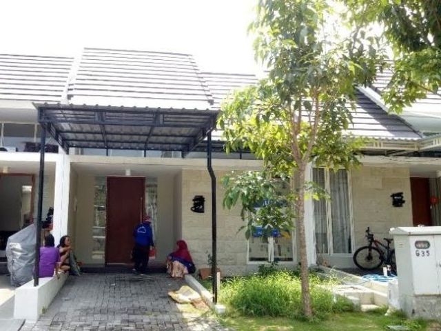 Dijual / Disewakan Rumah 1lt , ada carport Northwest Park Citraland, Surabaya Barat