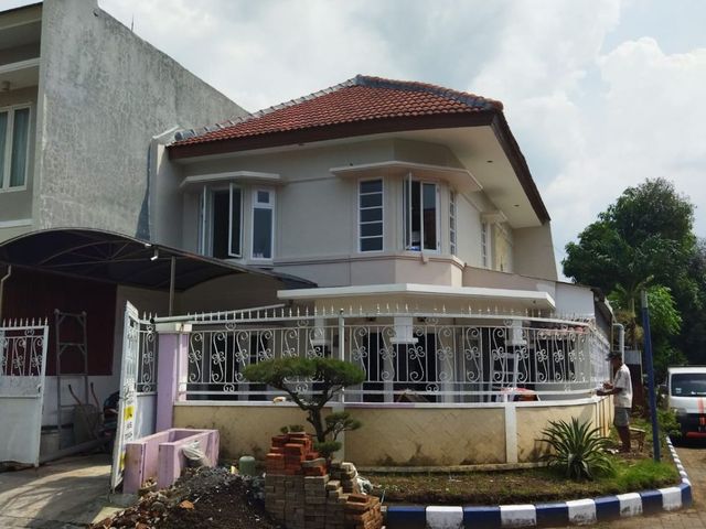 SALE Rumah Pantai mentari