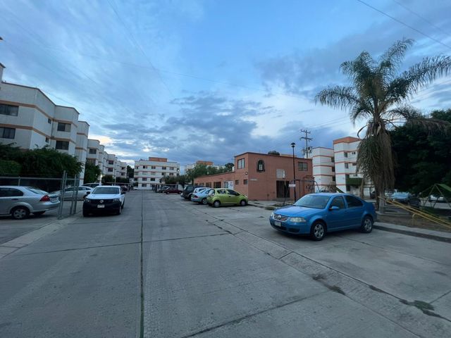 place photo 16
