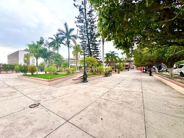 place photo 23