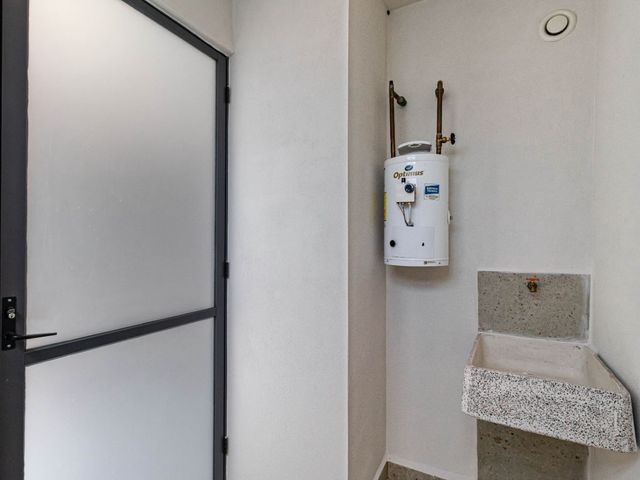 place photo 44