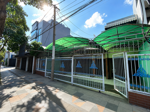 rumah disewakan perak timur surabaya
