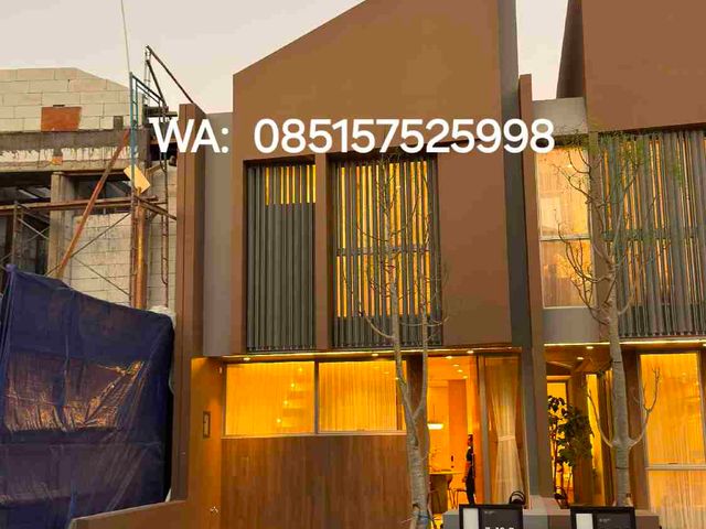 Jual Rumah 2 lantai Central Park Merr