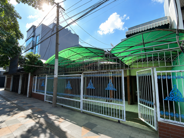 rumah disewakan perak timur surabaya