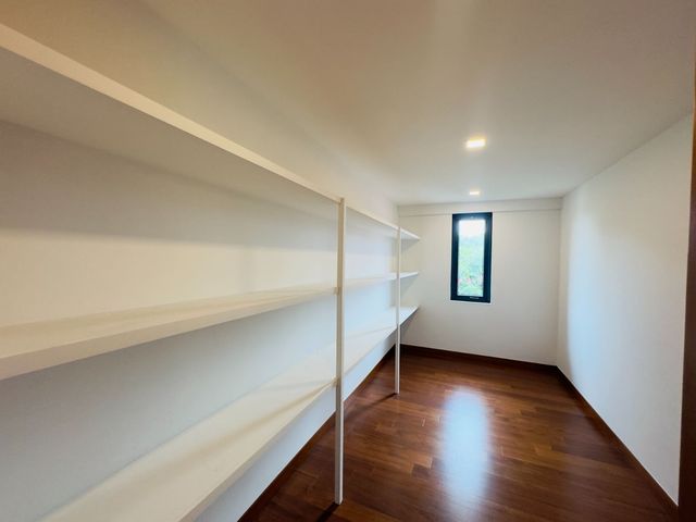place photo 59