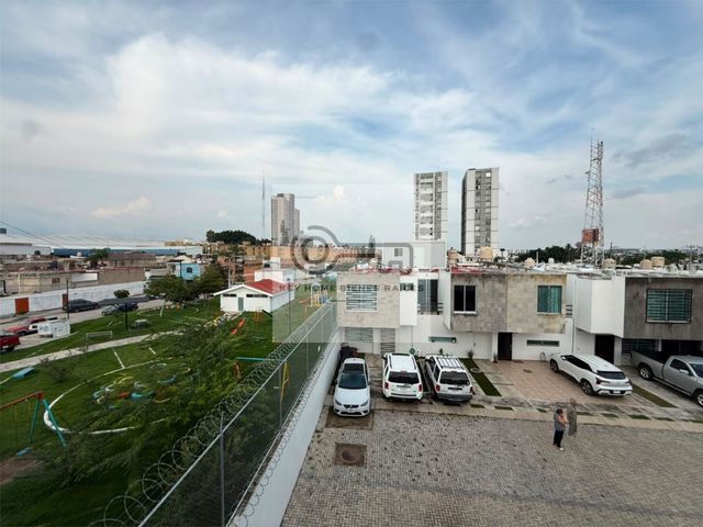 place photo 25