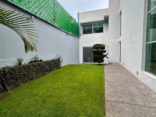 place photo 45
